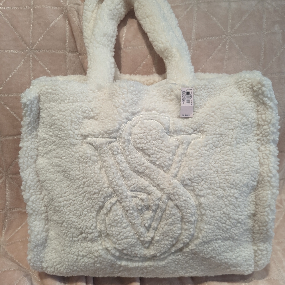 NWT Victoria's Secret faux Sherpa tote